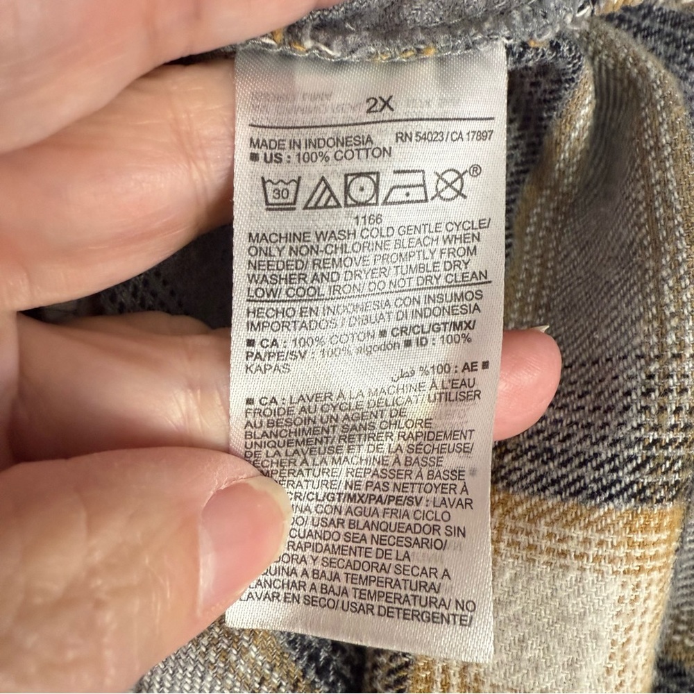 Old Navy The Boyfriend Shirt Gray plaid flannel 100% Cotton size 2X - Picture 10 of 11